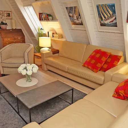 Grosse Sonnige Terrasse Mit Markis Dom wakacyjny *